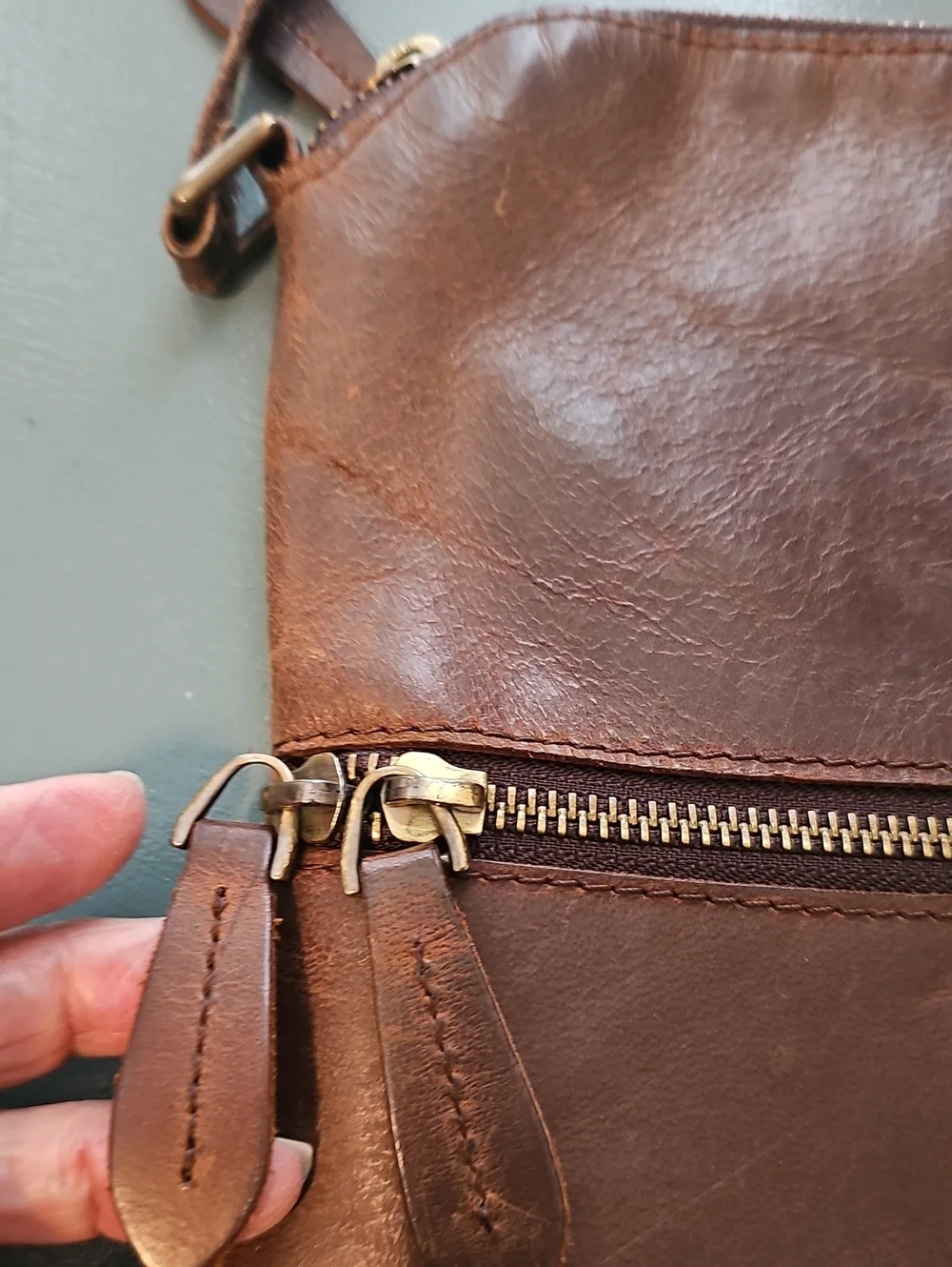 E-Zone Vintage Brown Leather Crossbody Bag - Classic Unsex Bag